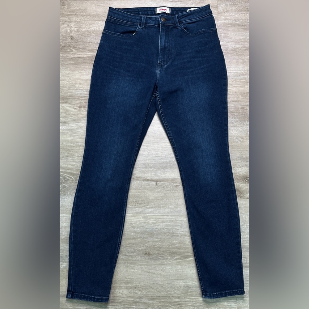 Wrangler Skinny Jean High Rise Unforgettable Dark Blue Wash Western Womens